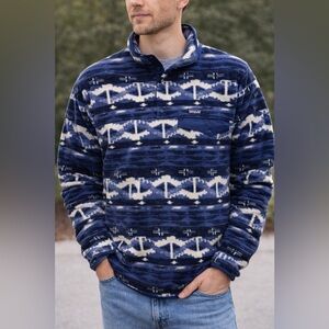 Patagonia Navy and Cream Geometric Fleece